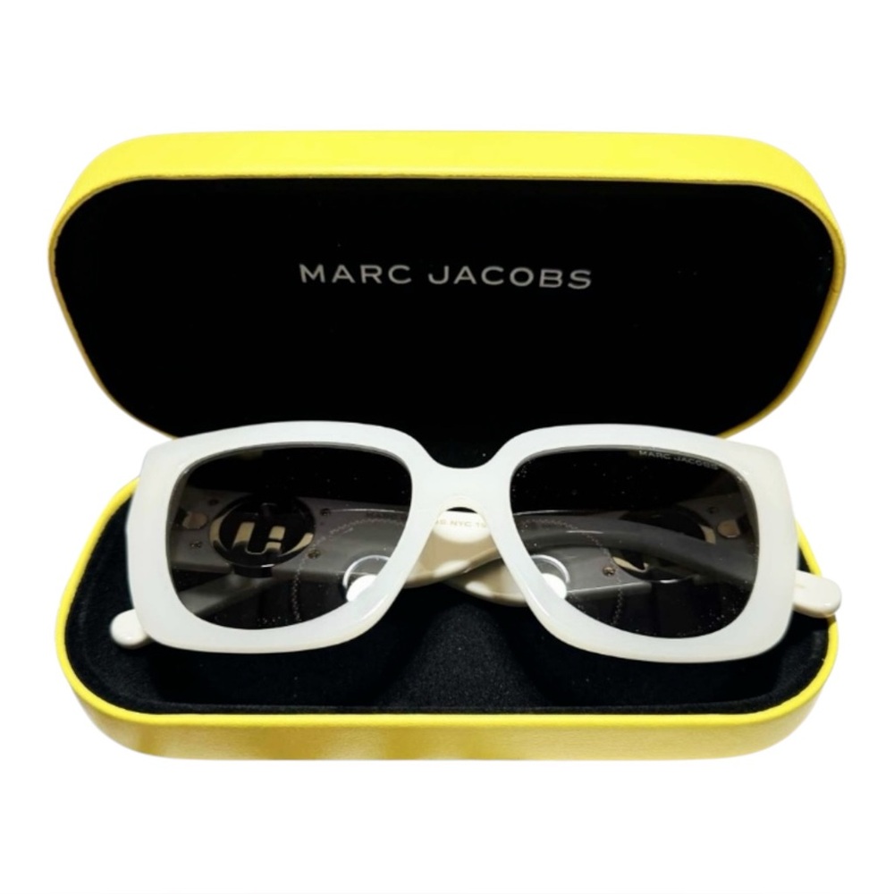 Marc Jacobs NWOT- White Sunglasses with Case.